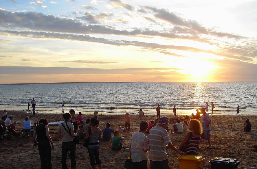 Crowds at Mindil Beach, Darwin